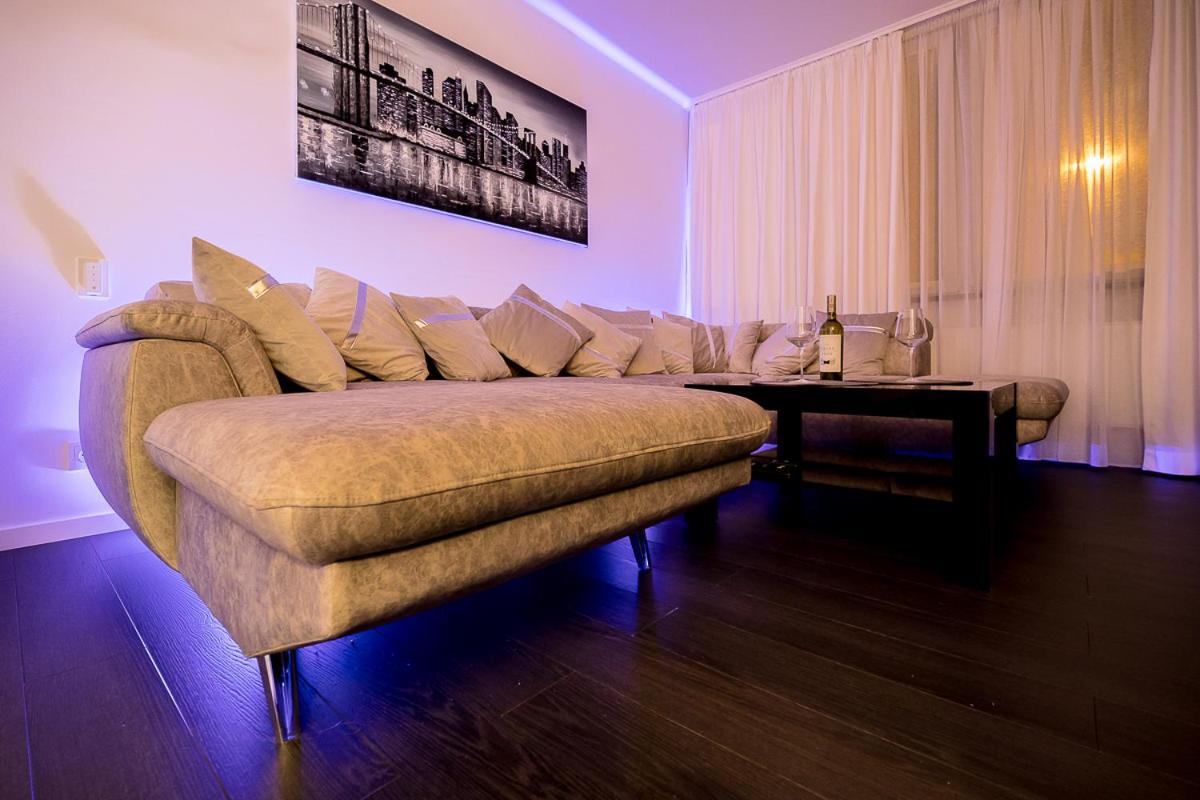Nowoczesny Apartament - Saska Kepa Daire Varşova Dış mekan fotoğraf
